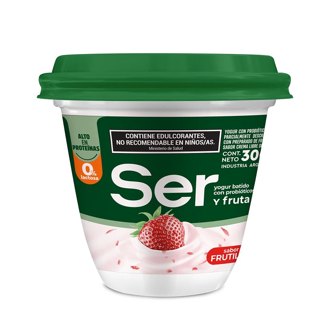 Yogur batido sabor frutilla con trozos de fruta.